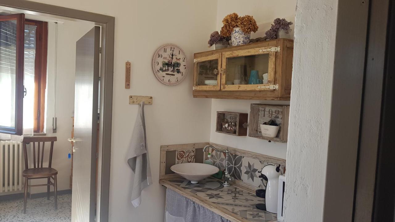 Casa Jole Apartment Poppi Bagian luar foto