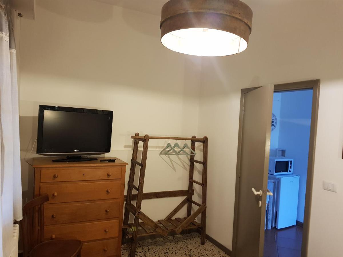 Casa Jole Apartment Poppi Bagian luar foto